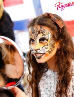 maquillage enfant, fête de village, arbre de noël